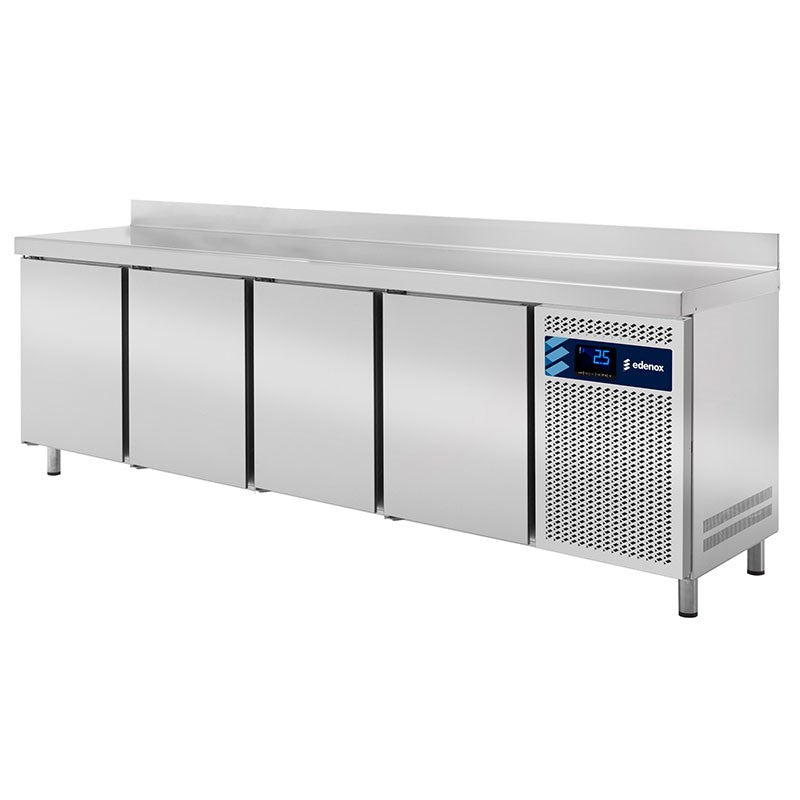 Edenox Serie GN 1/1 Gastronorm Mesa Refrigerada desde - MPG-225 HC Capacidad 615 litros 4 Puertas. Temperatura -2 a +8 °C Dimensiones 224,2 x 70 x 85 cm Ref. 19059909